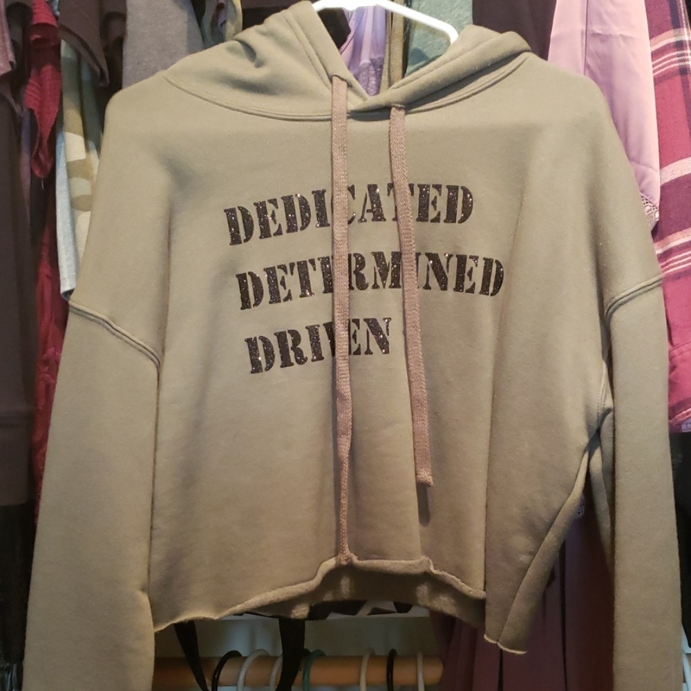 Gym Glam Cropped Hoodie